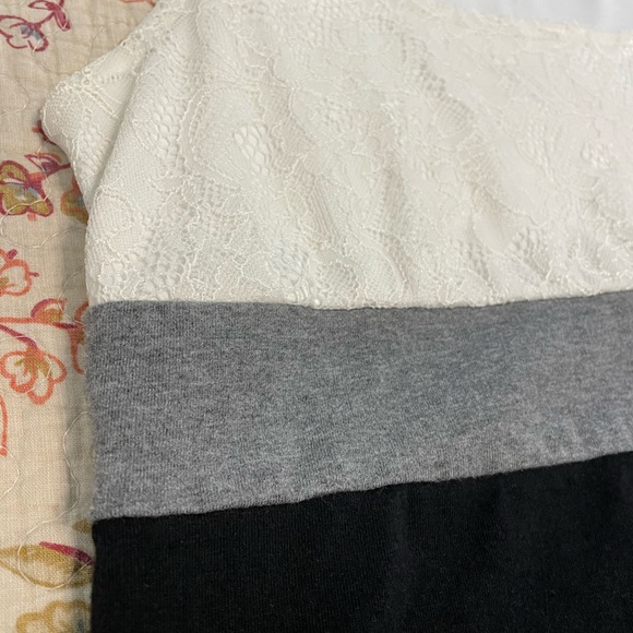 Classy comfy tank - Picture 3 of 4